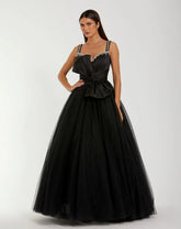 Black Sleeveless Sweetheart Neck Tulle Ball Gown With Bow