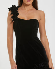 Black Velvet One Shoulder Trumpet Gown With Flowers