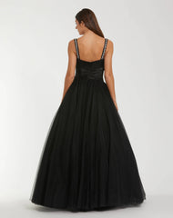 Black Sleeveless Sweetheart Neck Tulle Ball Gown With Bow
