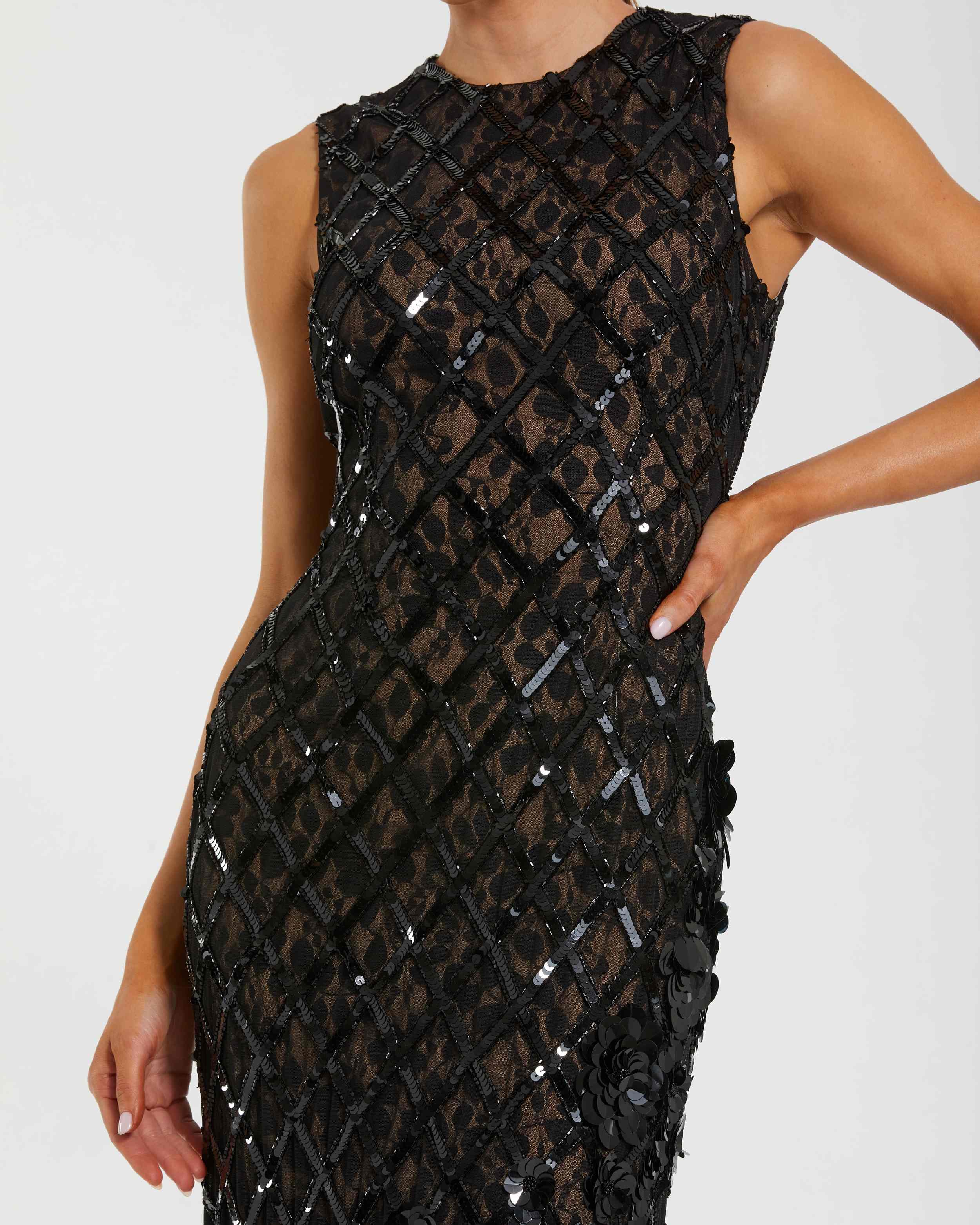 Black Embellished Sleeveless Mermaid Gown