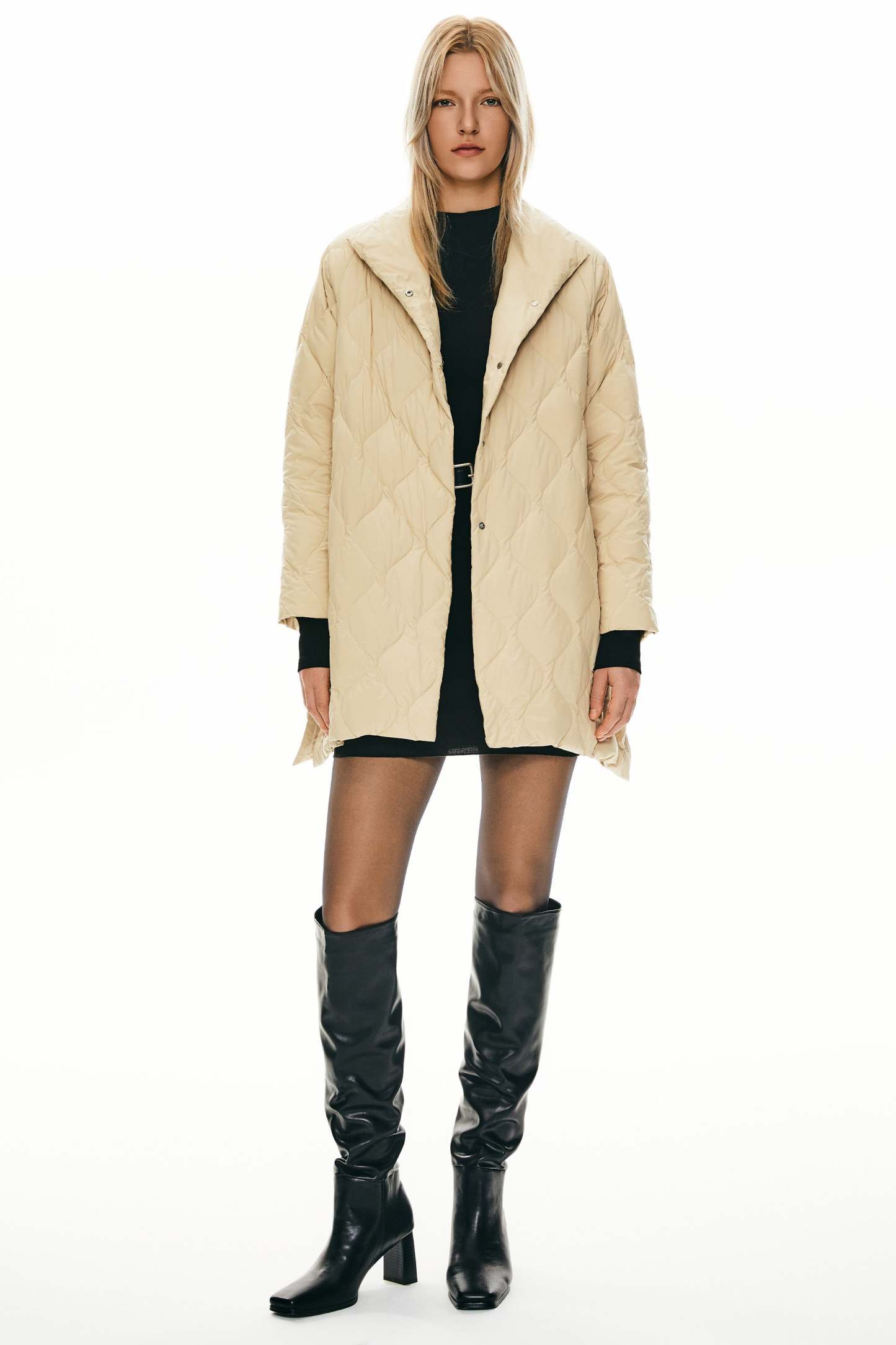 Lightweight Long-Sleeve Down Puffer Jacket